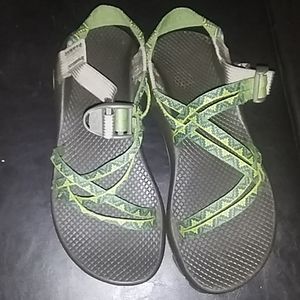 Chacos size 8